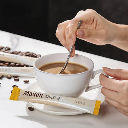 Maxim White Gold Instant Coffee – Energizing Korean Coffee for Long Drives (20 Sticks)